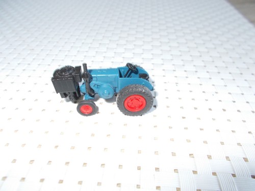 Schuco traktor bulldog - schuco, h0